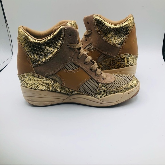 Skechers SKCH+3 Superblast tan and gold Suede‎ Hidden Wedge Shoes Women’s Size 9 - Picture 6 of 9
